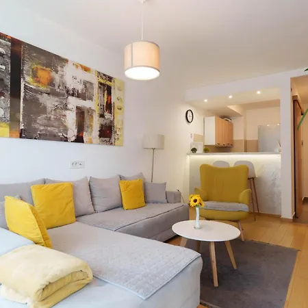 Zemunske Kapije شقة *